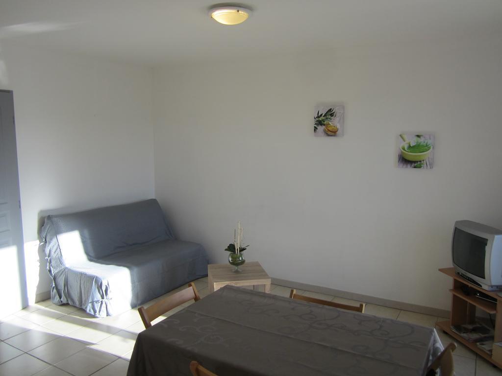 Les Altheas Villa Bauduen Room photo